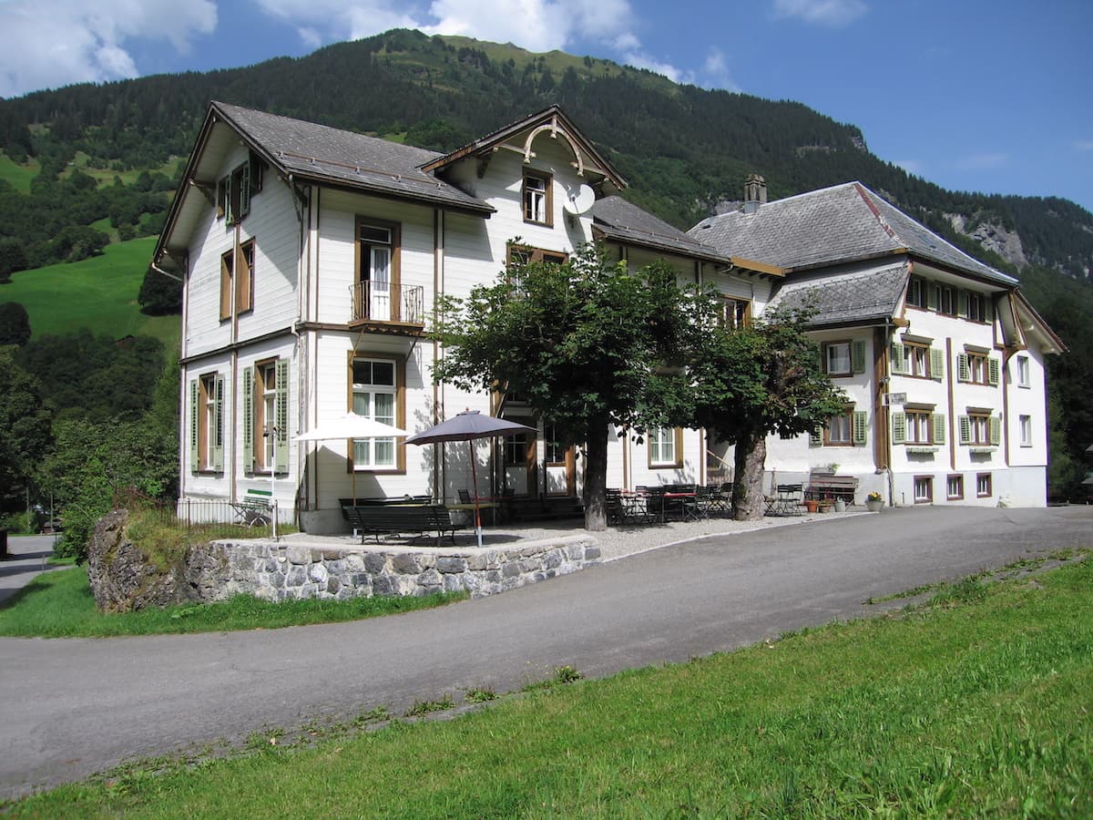 Hotel Alpenhof Weisstannen